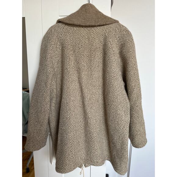 Landau Icelandic Wool Knit Sweater Tan/Beige Herringbone Print Coat, Size L, EUC - Picture 2 of 8